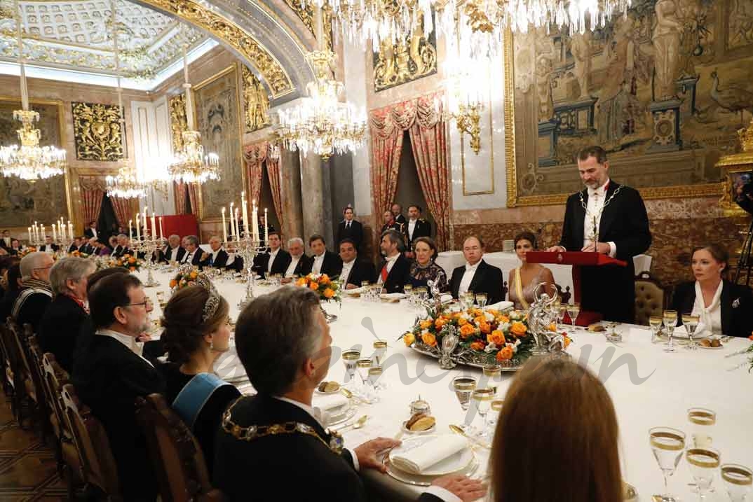 Cena de gala en el Palacio Real en honor al Presidente Mauricio Macri y su esposa © Casa S.M. El Rey