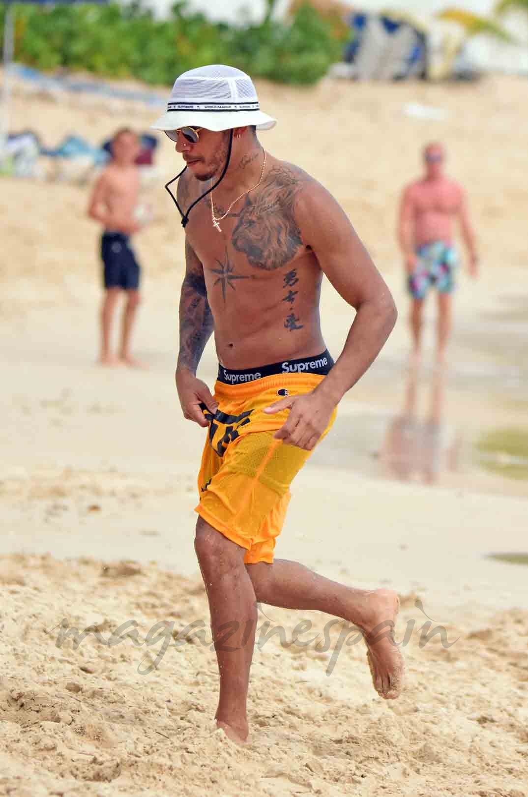 lewis hamilton vacaciones en barbados