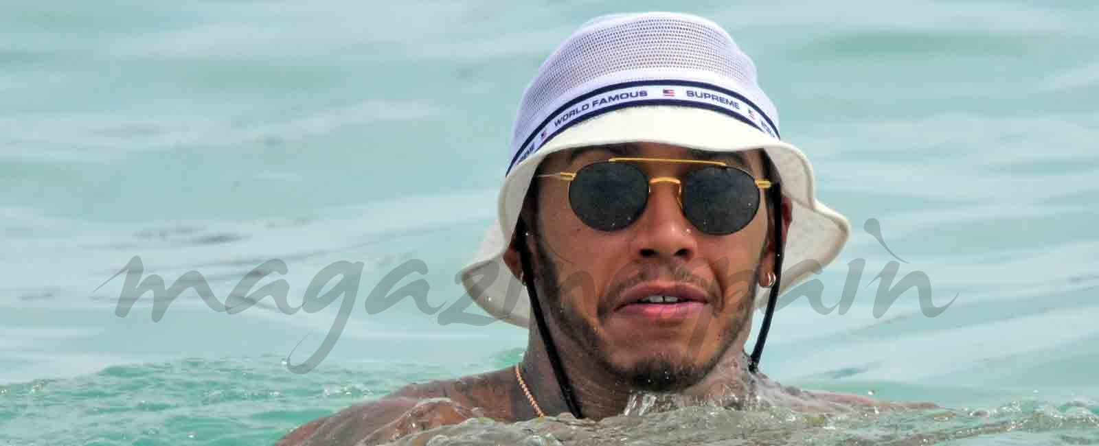 Lewis Hamilton vuelve a Barbados de vacaciones en solitario.