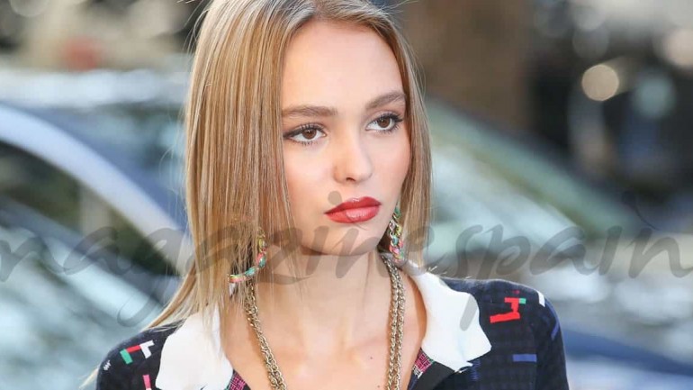 Los secretos del look ultra liso de Lily-Rose Depp