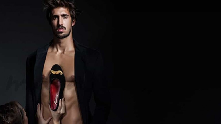 Manoletino Moustache solidario