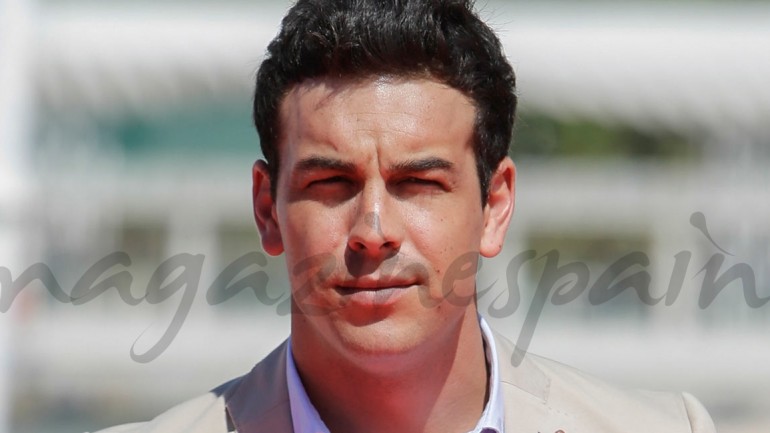 Mario Casas, irreconocible