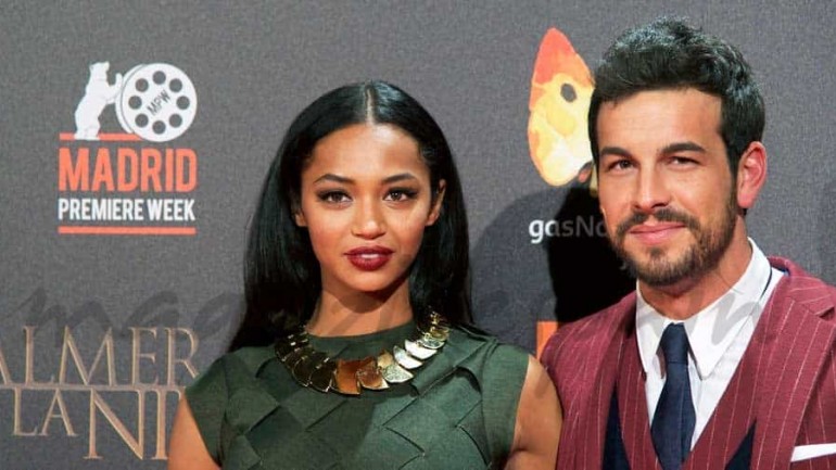 Mario Casas presume de novia