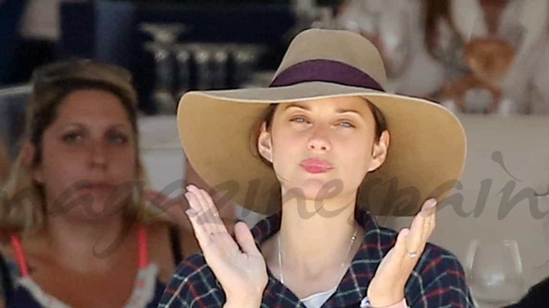 Marion Cotillard y su familia, apasionados de los caballos