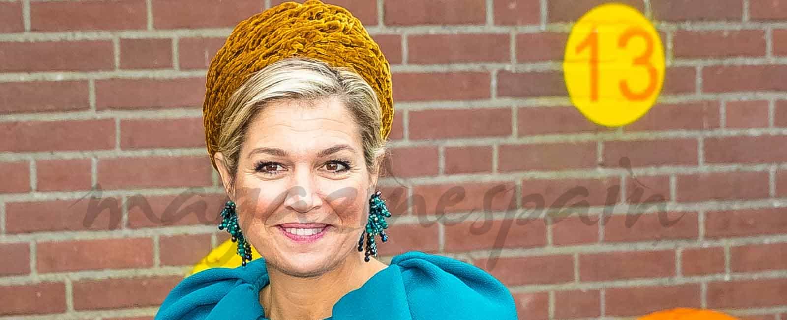 Máxima de Holanda, de nuevo apuesta por la moda del turbante