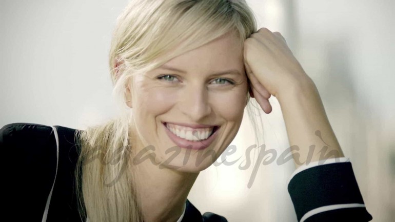 Karolina Kurkova “No hace mucho que tengo el carnet»