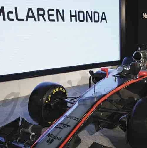 McLaren Honda presenta en Tokio el MP4-30
