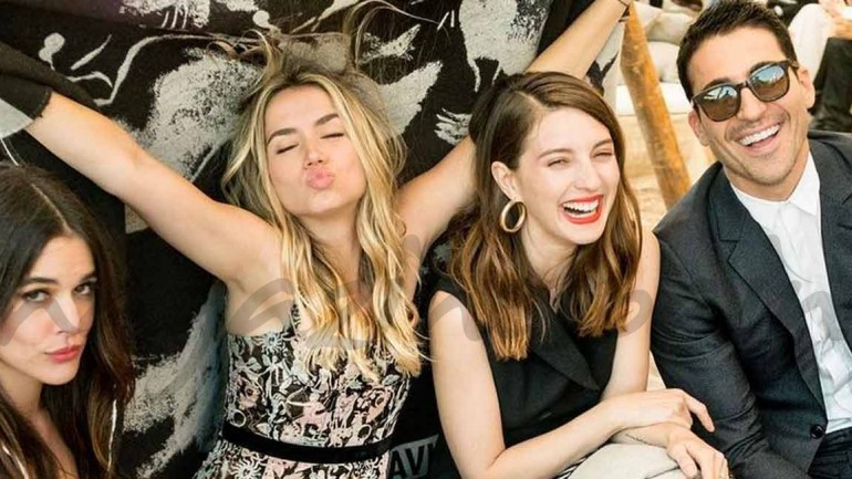 Miguel Ángel Silvestre de fiesta con Adriana Ugarte, María Valverde y Ana de Armas
