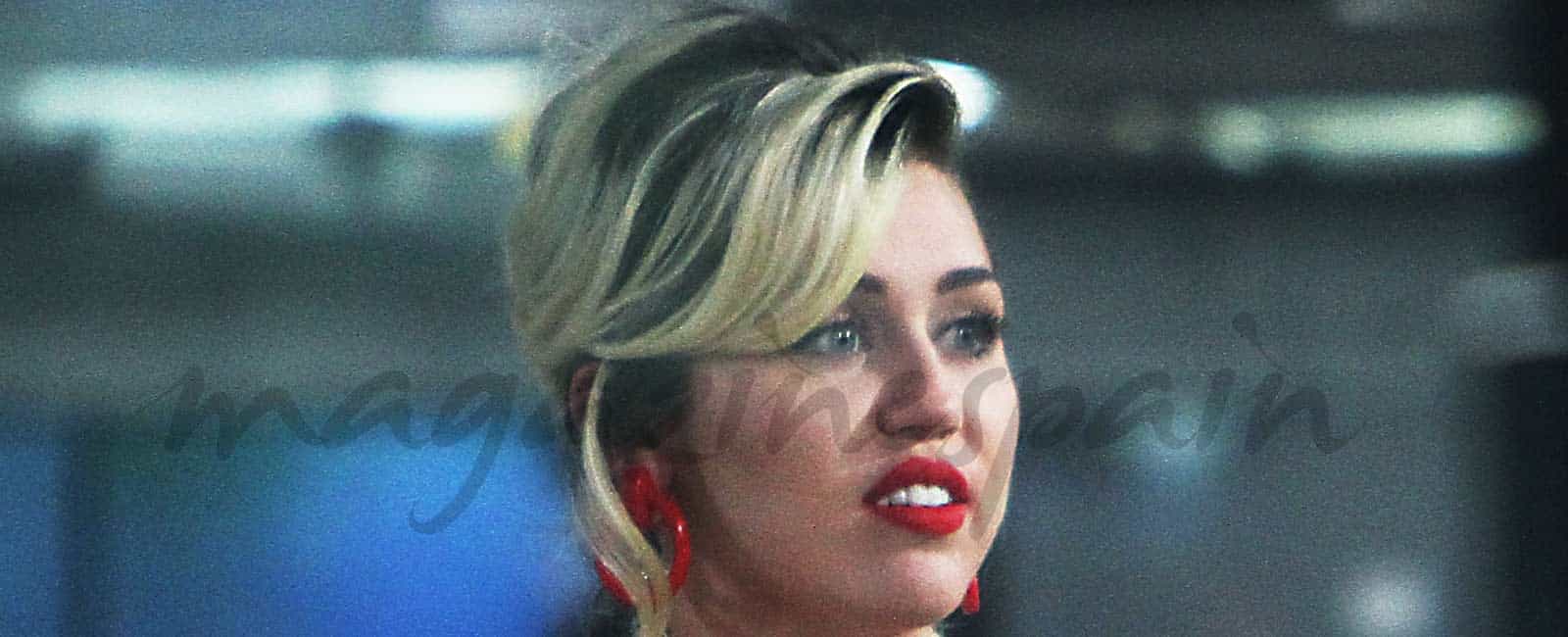 Miley Cyrus: «No posaré nunca más en ninguna alfombra roja»