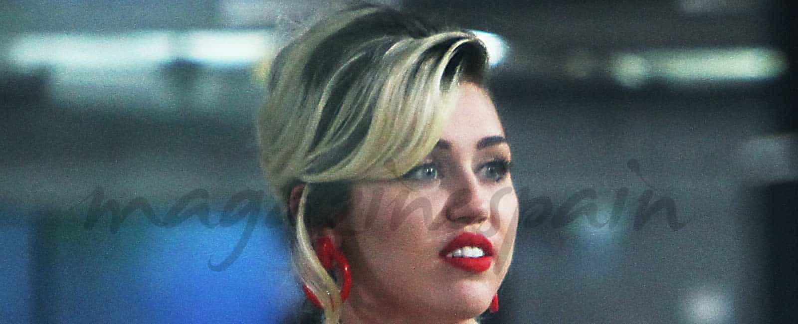 Miley Cyrus: “No posaré nunca más en ninguna alfombra roja”