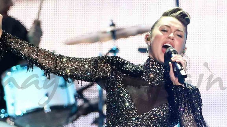 Así era, Así son: Miley Cyrus 2007-2017