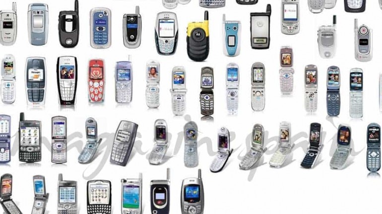 Los famosos vuelven a los teléfonos analógicos