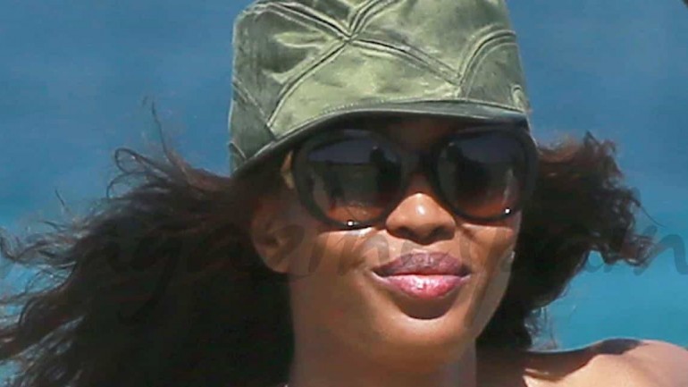 Naomi Campbell vacaciones en solitario