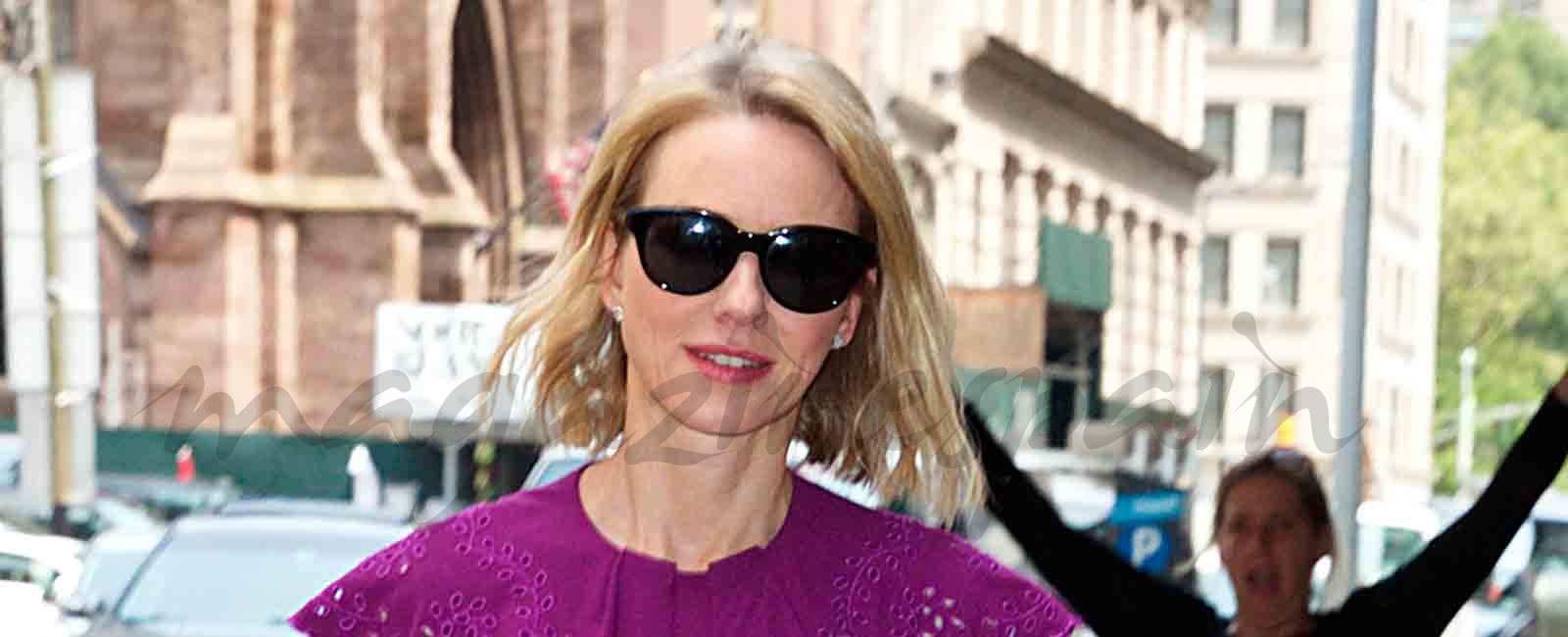 la elegancia de naomi watts