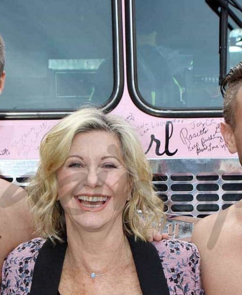 Olivia Newton John, solidaria