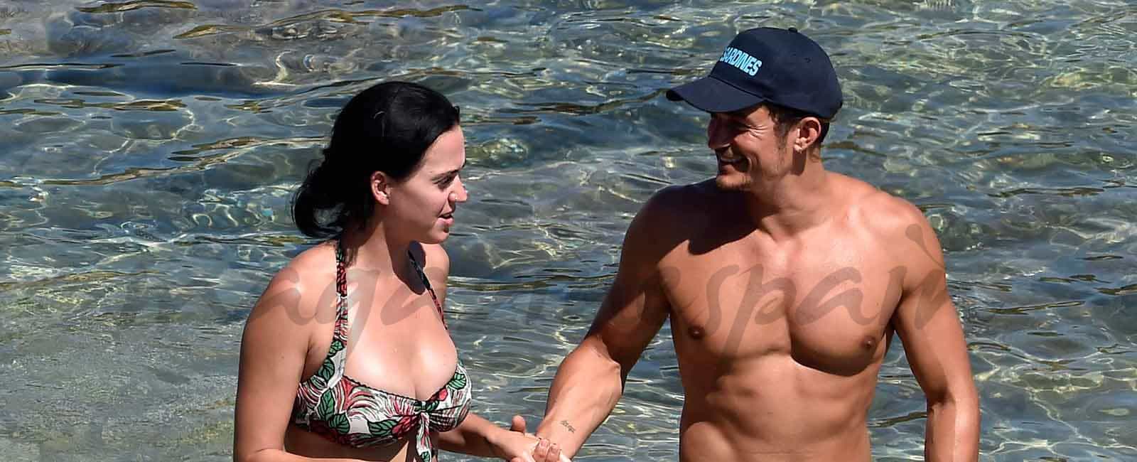 Orlando Bloom y Katy Perry vacaciones vintage