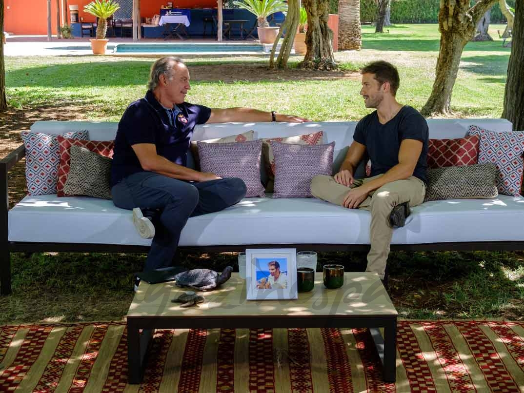 Bertín Osborne y Pablo Alborán - Mi casa es la tuya © Mediaset