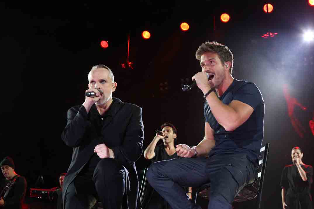 pablo alboran vuelve en el concierto de miguel bose