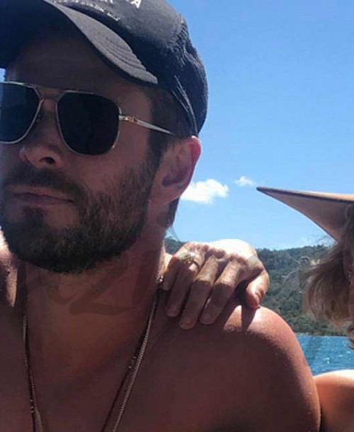 Elsa Pataky y Chris Hemsworth, vacaciones en… ¡la isla de los cerditos!