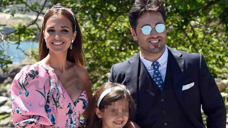 Paula Echevarría y David Bustamante en la Primera Comunión de Daniella