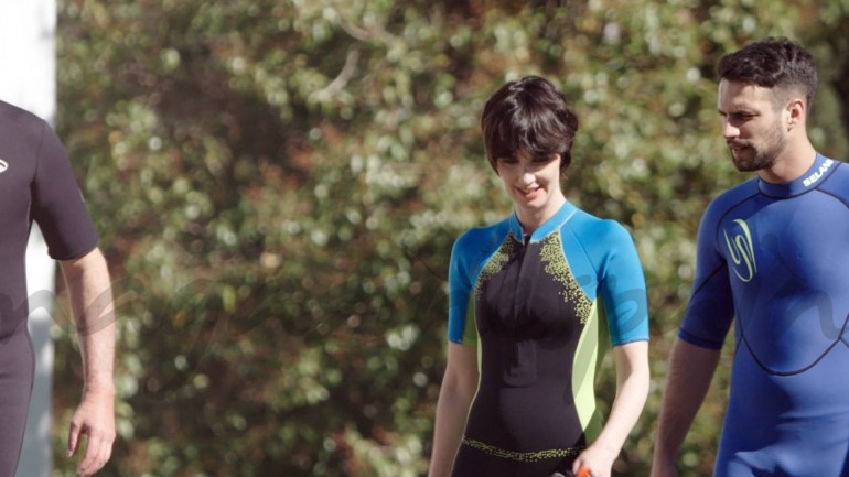Paz Vega y Jesús Castro retan a una competición a nado a Bertín Osborne en ‘Mi casa es la tuya’