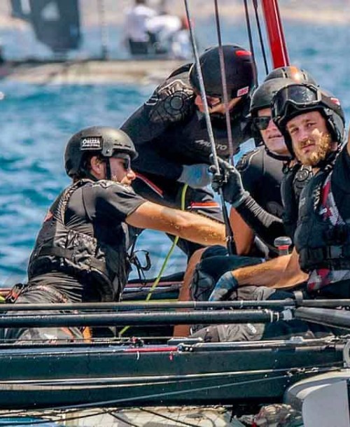 Pierre Casiraghi, sin Beatrice Borromeo, un atractivo «lobo de mar» en las regatas de Mallorca