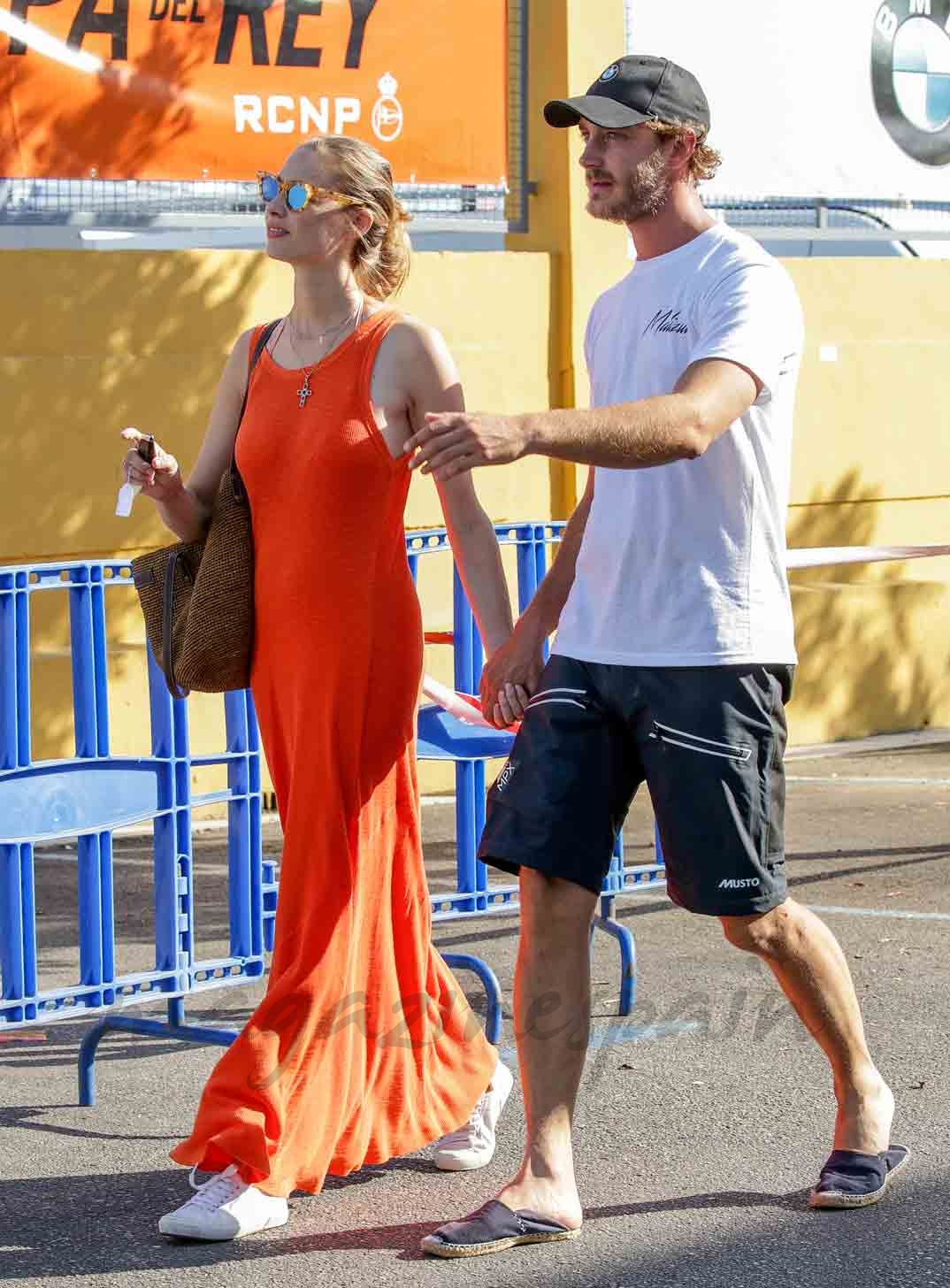 pierre casiraghi y beatrice borromeo enamorados de mallorca