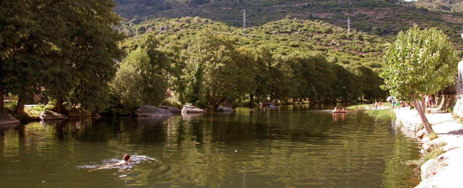 Las piscinas naturales del Valle del Jerte