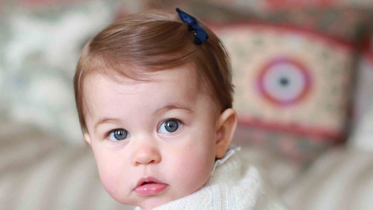 Kate Middleton fotografía a su hija, la princesa Charlotte