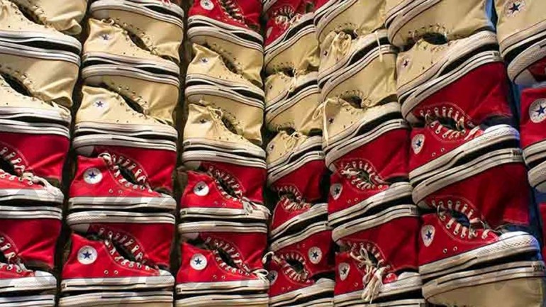 En zapatillas: 3 looks indispensables