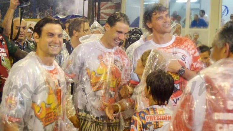 Rafa Nadal y David Ferrer, se divierten en el Carnaval de Río de Janeiro