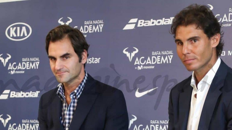 Rafa Nadal y Roger Federer, inauguran la escuela de tenis del español
