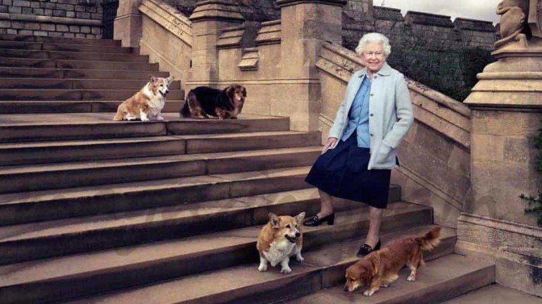 Annie Leibovitz fotografía a la reina Isabel II en su 90 cumpleaños