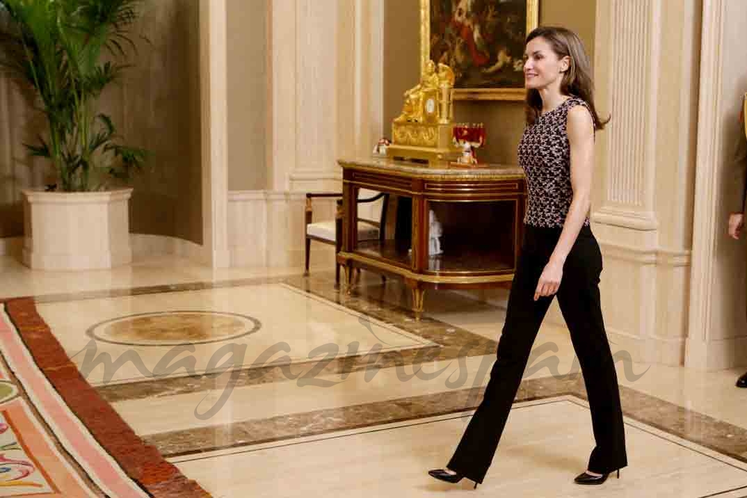 reina letizia con asociacion de alhama