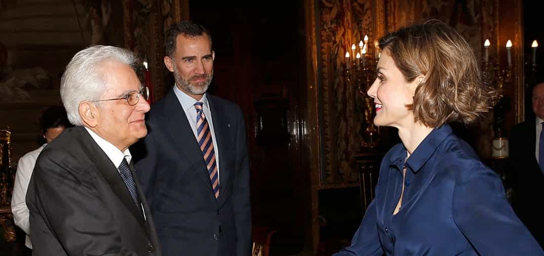 La reina Letizia apuesta por las ondas