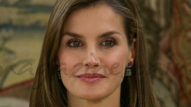 Copia el look low cost de la reina Letizia