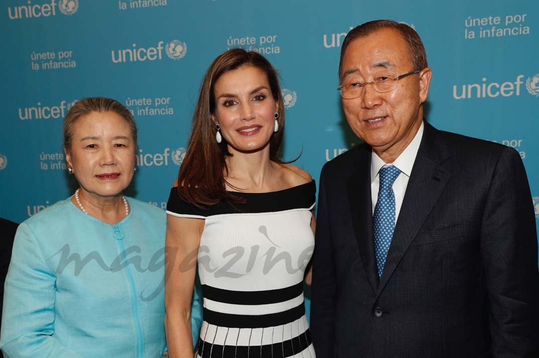 Doña Letizia junto a Ban Ki-Moon y su esposa Yoo Soon-Taek © Casa S.M. El Rey