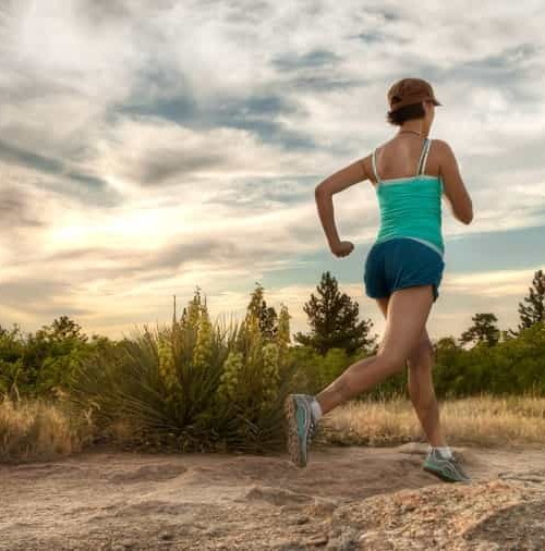 La peligrosa moda del Retro Running