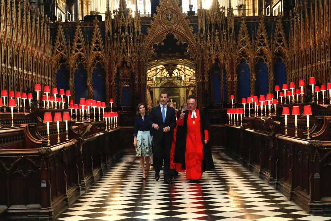 Reyes Felipe y Letizia en la Abadia de Westminster © Casa S.M. El Rey