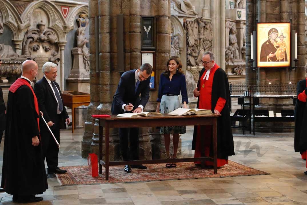 Reyes Felipe y Letizia en la Abadia de Westminster © Casa S.M. El Rey