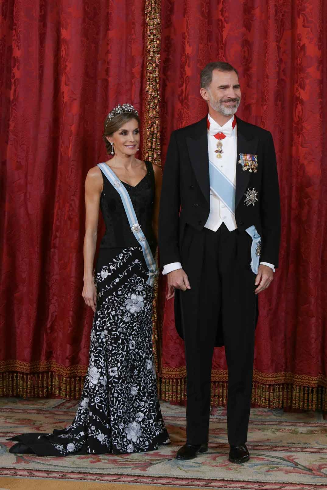 Reyes don Felipe y doña Letizia