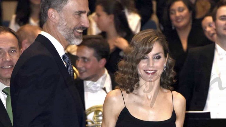 Los Reyes presiden el tradicional concierto Premios Princesa de Asturias
