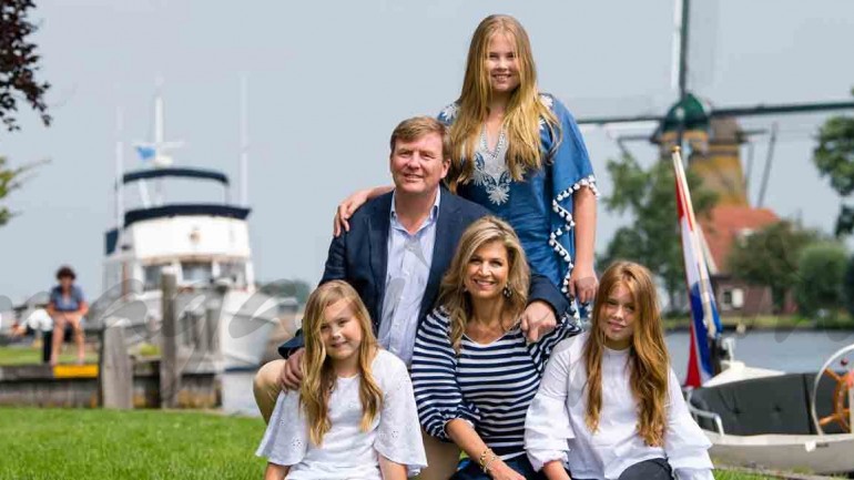 La Familia Real Holandesa, posado del verano