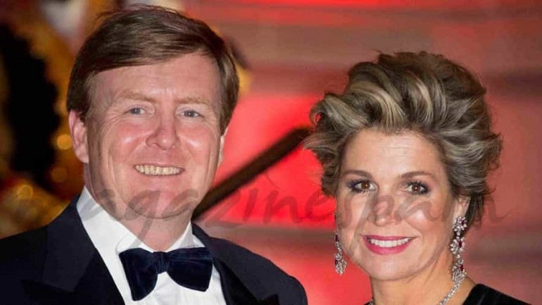 Máxima de Holanda, nuevo look en París
