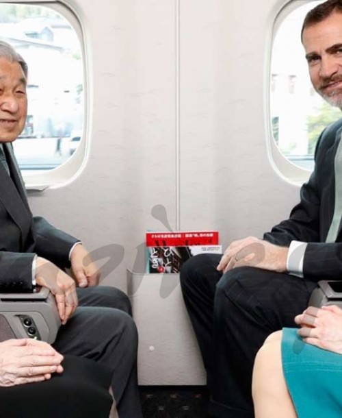 El viaje en «tren bala» de los Reyes en Japón