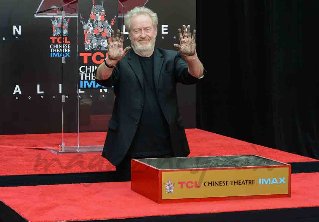 ridley scott huellas en el teatro chino de los angeles