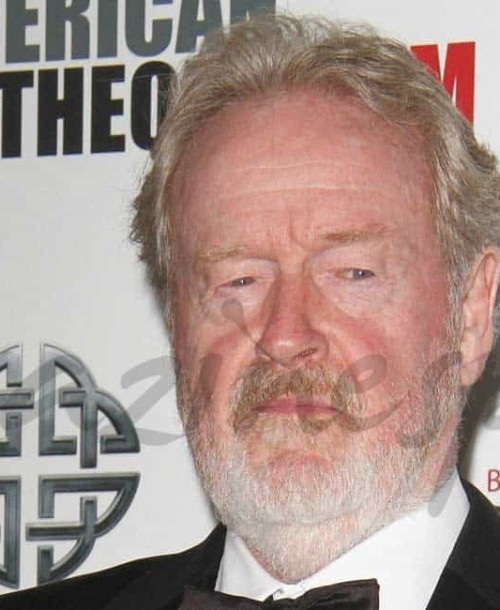 Ridley Scott vuelve con: «Alien: Covenant»