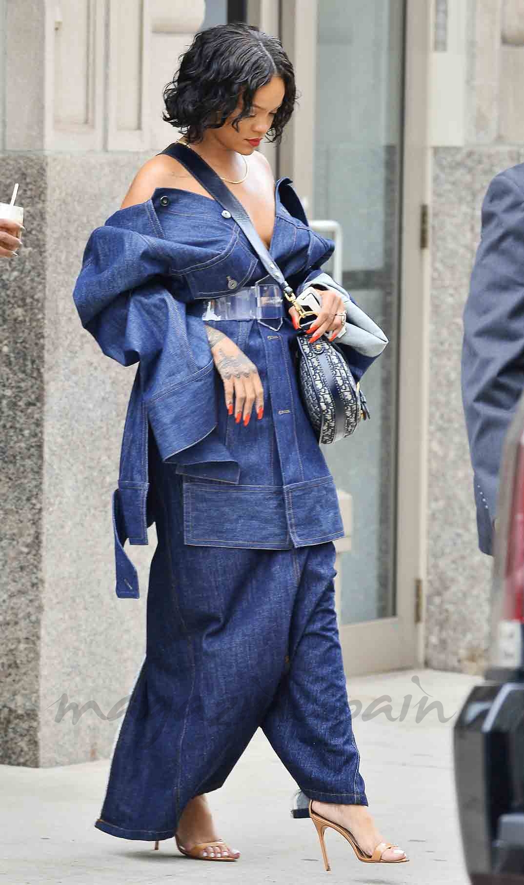 rihanna y su moda denim