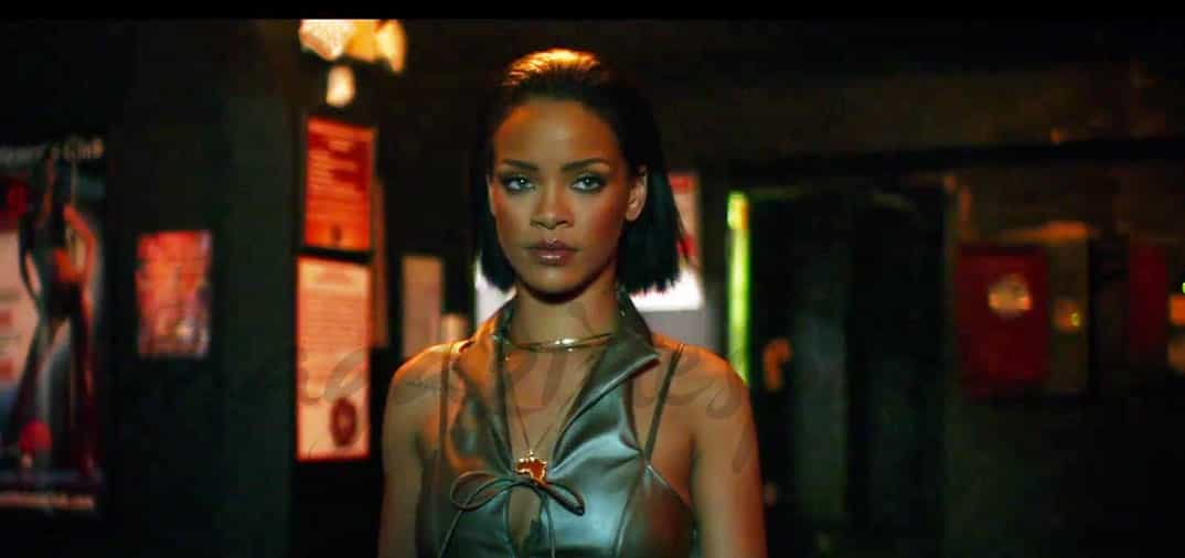 Rihanna, muy sexy en su nuevo videoclip “Needed me”