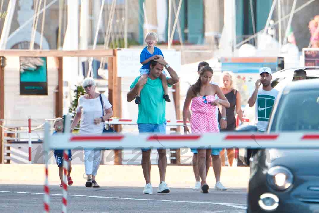 roger federer vacaciones en familia en sardinia